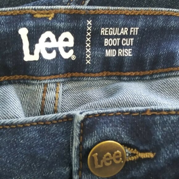 Lee Women’s Plus Size 24W Jeans Boot Cut Mid-Rise Lightweight Stretch Denim Blue - Picture 6 of 10